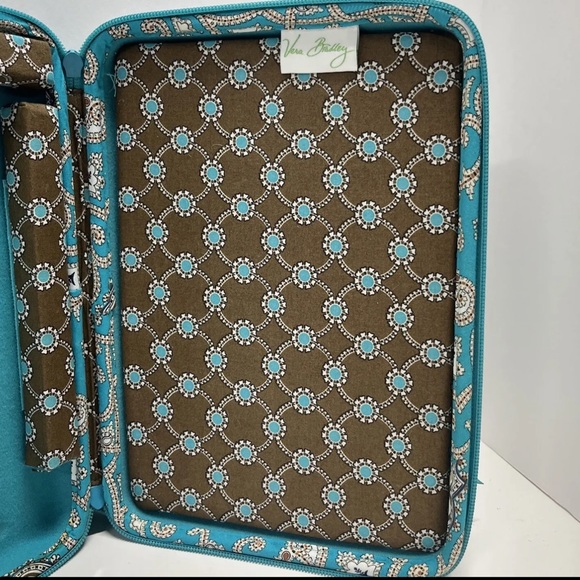 Vera Bradley Totally Turquoise IPad Hard Shell - Picture 9 of 12